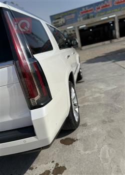 كاديلاك اسكاليد